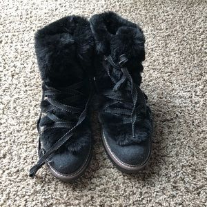 Winter boots NWOT